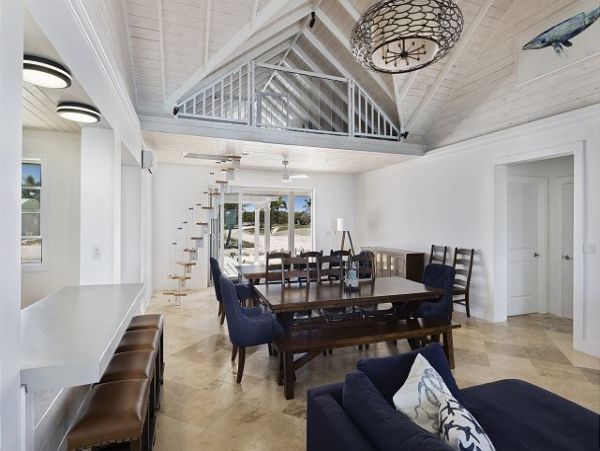 On Beach Bahamas Vacation Estate with Pool & Ocean Views