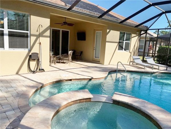 Three Bedroom Naples Vacation Pool Home Plus Den