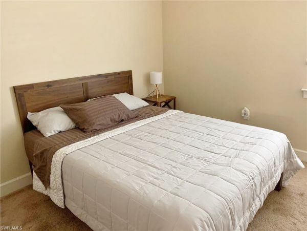 Three Bedroom Naples Vacation Pool Home Plus Den