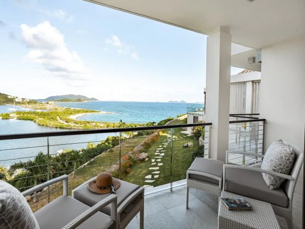 BVI Stunning Luxury Vacation Pool Villa with Ocean Views