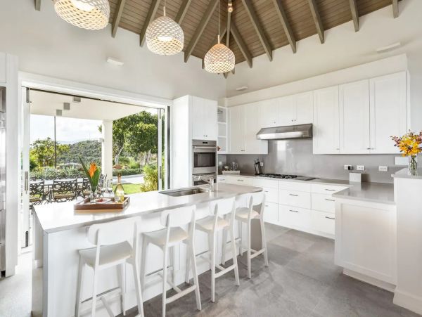 BVI Stunning Luxury Vacation Pool Villa with Ocean Views