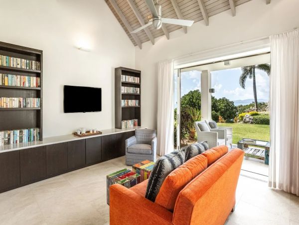 BVI Stunning Luxury Vacation Pool Villa with Ocean Views