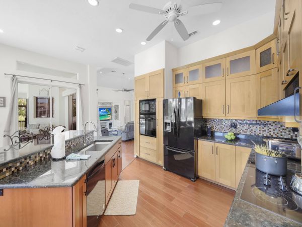 Four Bedroom Canal Side Vacation Pool Home in Marco Island