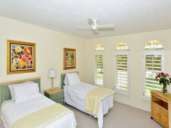 Great Value Three Bedroom Casey Key Beach Home Sleeps 7