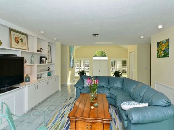 Great Value Three Bedroom Casey Key Beach Home Sleeps 7