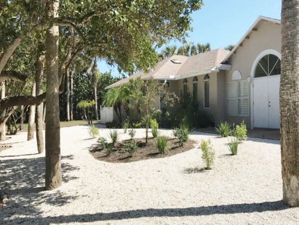 Great Value Three Bedroom Casey Key Beach Home Sleeps 7