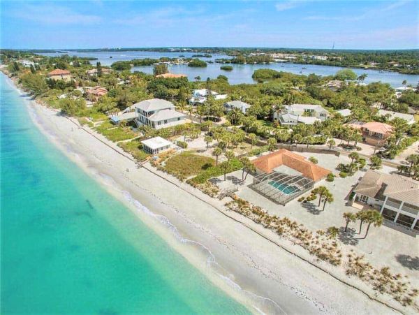 Great Value Three Bedroom Casey Key Beach Home Sleeps 7