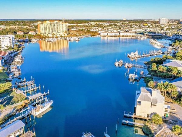Luxury 8 Bedroom Destin Vacation Home On Destin Harbor