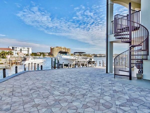 Luxury 8 Bedroom Destin Vacation Home On Destin Harbor