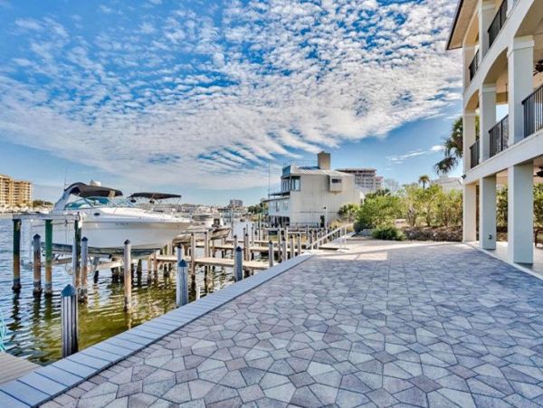 Luxury 8 Bedroom Destin Vacation Home On Destin Harbor