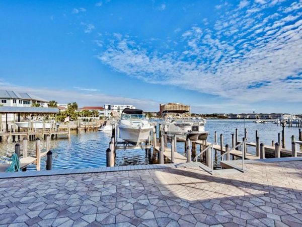 Luxury 8 Bedroom Destin Vacation Home On Destin Harbor