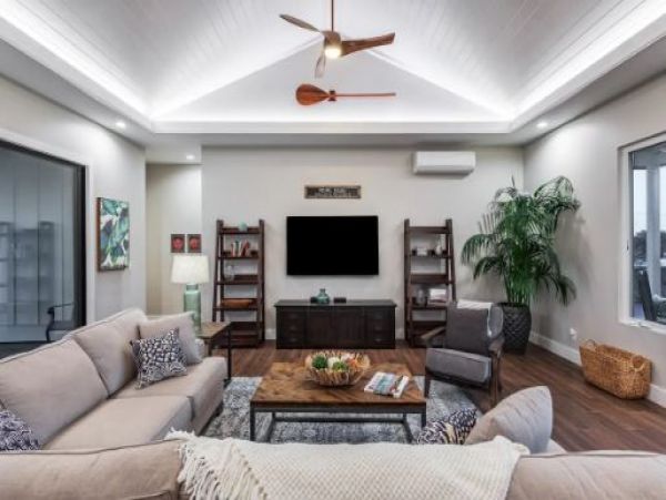Finest Walk to Beach Kauai Luxury Six Bedroom Vacation Home