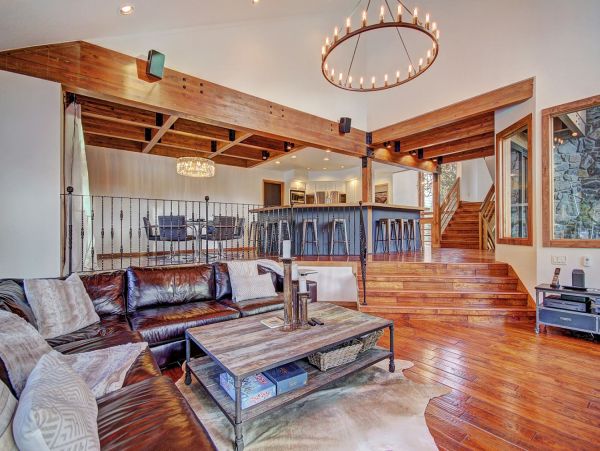 Breckenridge Home 952199