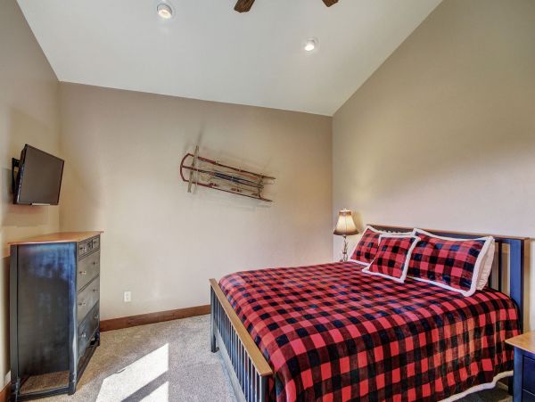 Breckenridge Home 952200