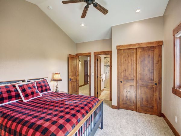 Breckenridge Home 952200