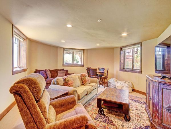 Breckenridge Home 952201