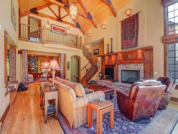 Breckenridge Home 952201