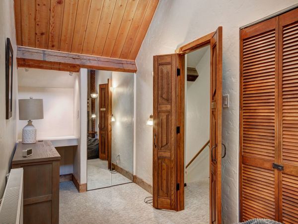 Breckenridge Home 952202