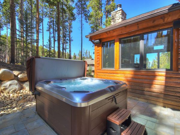 Charming  Home Vacation in Breckenridge With Mountain Views