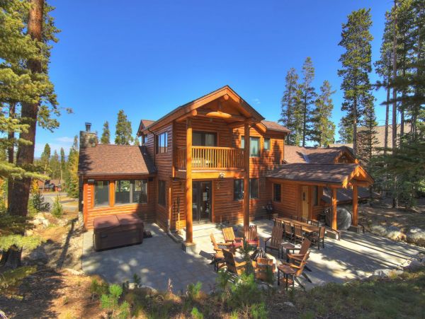 Charming  Home Vacation in Breckenridge With Mountain Views