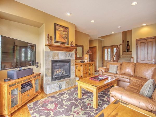 Breckenridge Home 952207