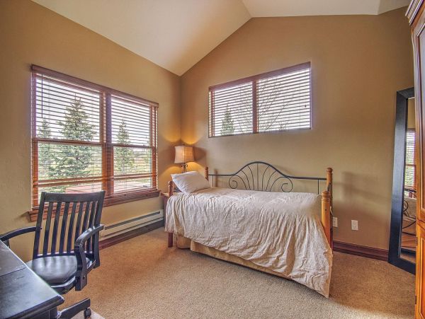 Breckenridge Home 952207