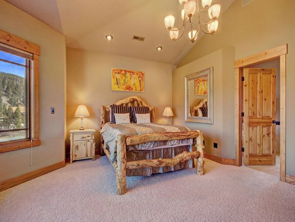 Breckenridge Home 952208