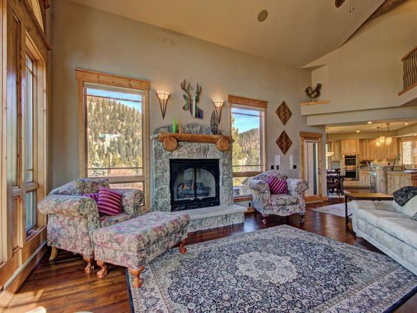 Breckenridge Home 952208