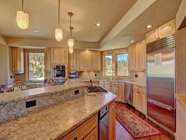 Breckenridge Home 952208