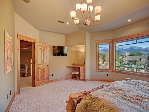 Breckenridge Home 952208