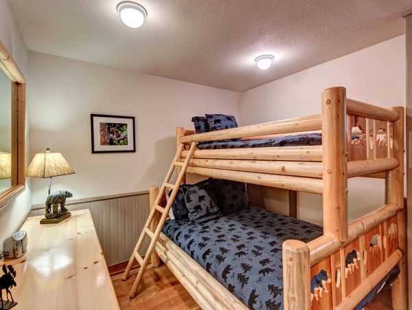 Breckenridge Home 952209