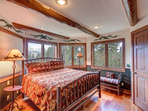 Breckenridge Home 952209