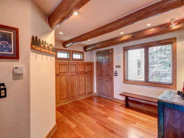Breckenridge Home 952209
