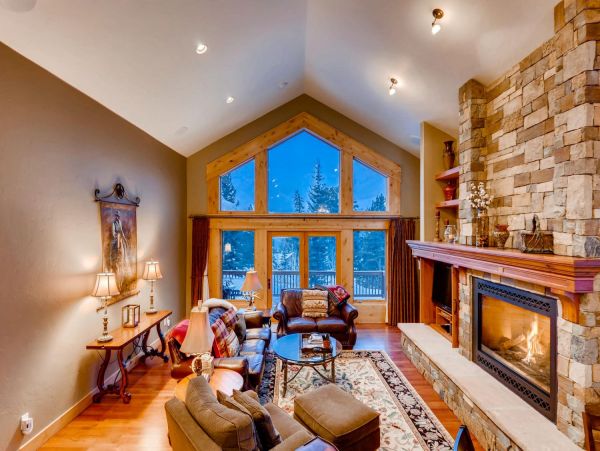 Breckenridge Home 952210