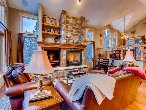 Breckenridge Home 952210