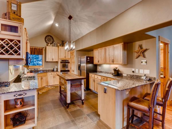 Breckenridge Home 952210