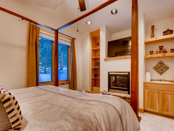 Breckenridge Home 952210