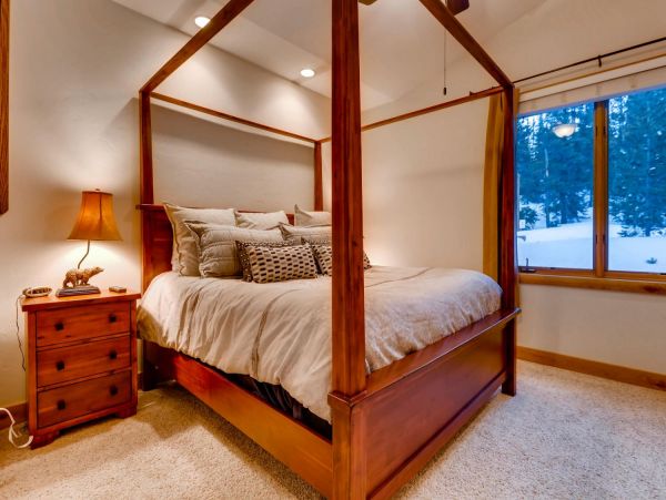 Breckenridge Home 952210