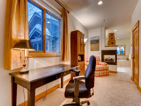 Breckenridge Home 952210