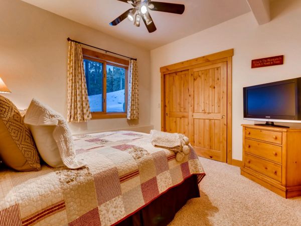 Breckenridge Home 952210