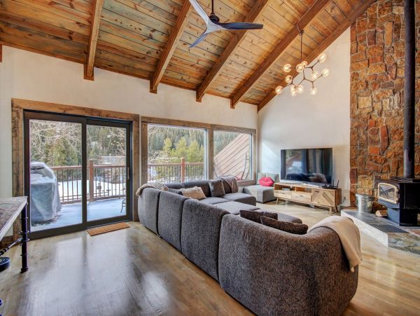 Breckenridge Home 952211