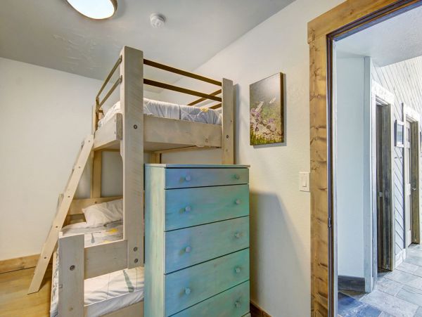 Breckenridge Home 952211