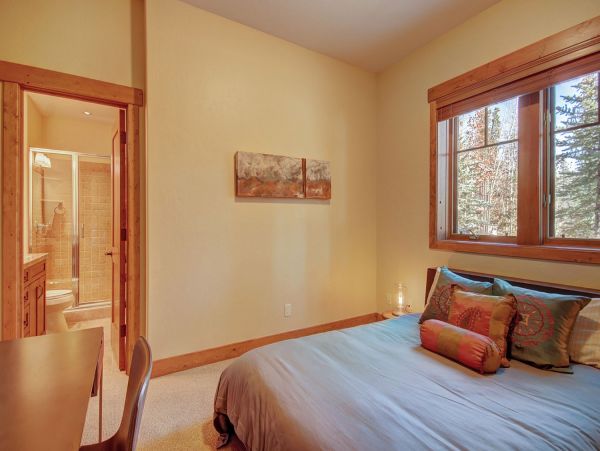Breckenridge Home 952212