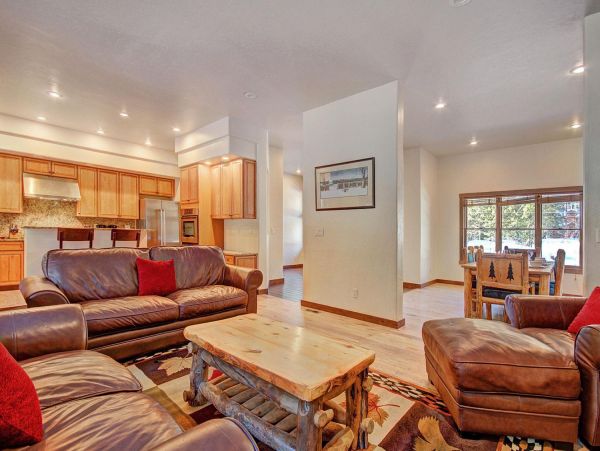 Breckenridge Home 952213