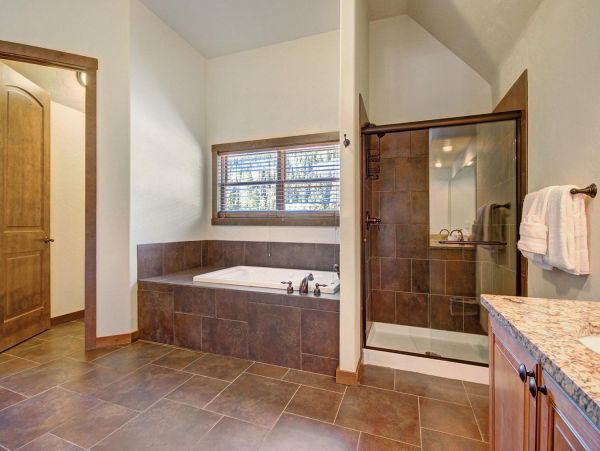 Breckenridge Home 952213