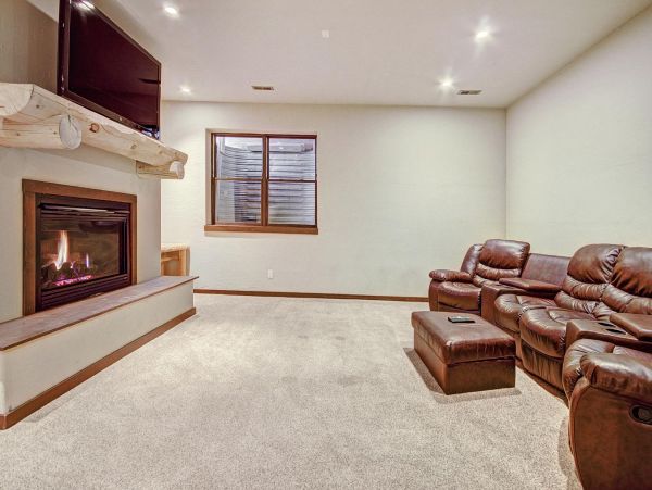 Breckenridge Home 952213