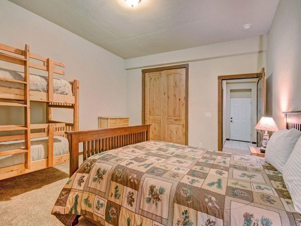 Breckenridge Home 952213