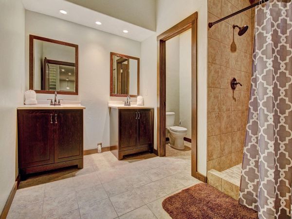 Breckenridge Home 952213