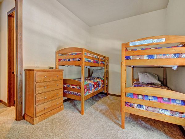 Breckenridge Home 952213