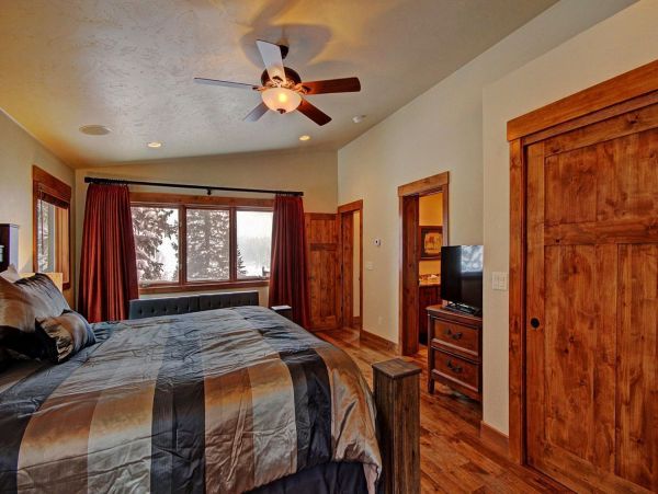 Breckenridge Home 952214